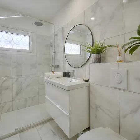 Lumineux 200 M Des Plages A0b192 Апартаменты *