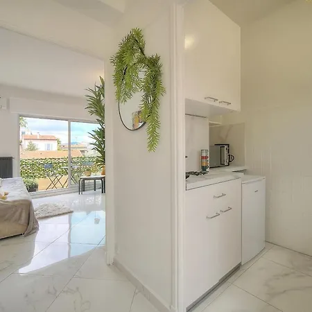 Lumineux 200 M Des Plages A0b192 Apartment